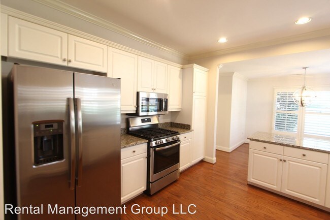 Building Photo - 3 br, 2 bath House - 4337 Vestview Lane