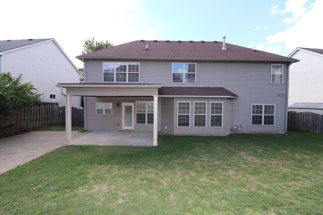 Building Photo - 417 Courchelle Dr