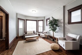 Building Photo - 2943 N Maryland Ave