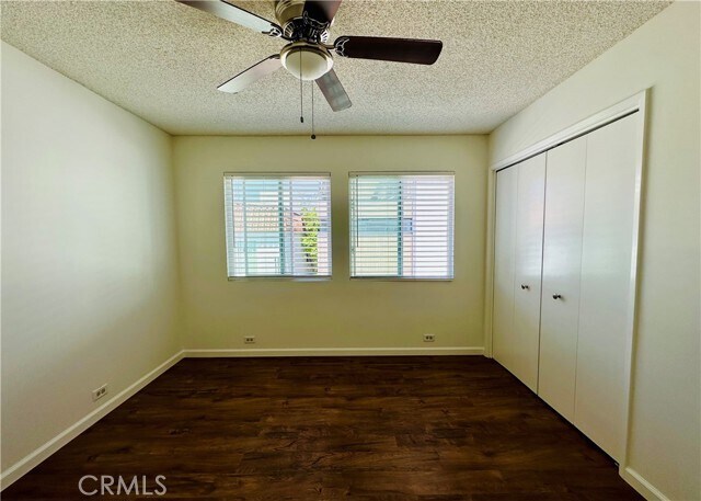 Building Photo - 28 20th Ct