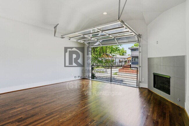 Building Photo - 1607 10th Ave N