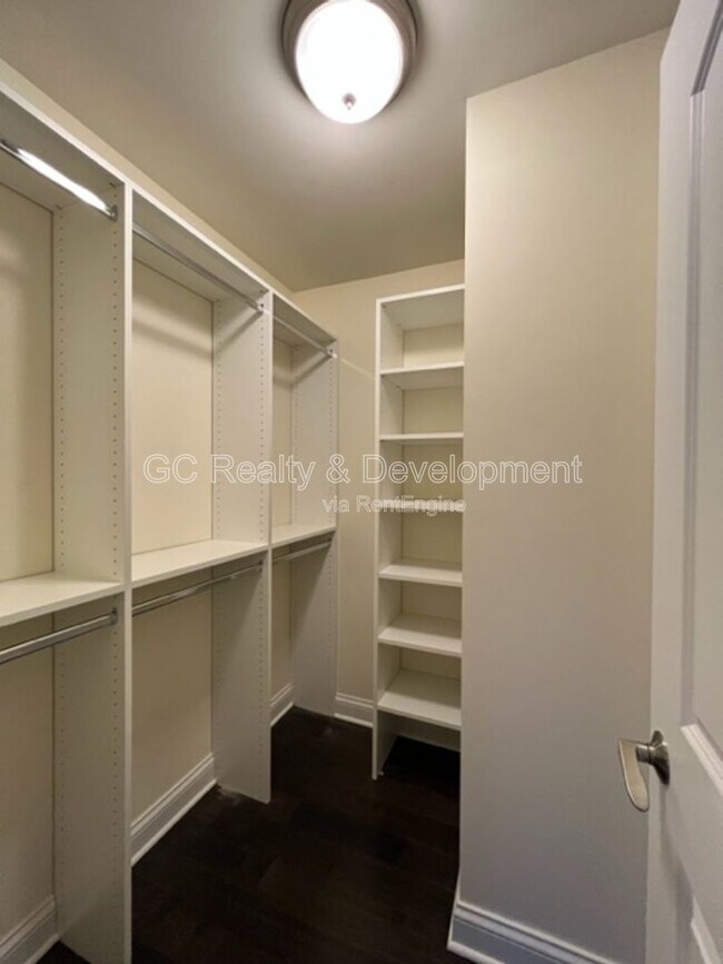 Building Photo - 4219 Fraser Cir