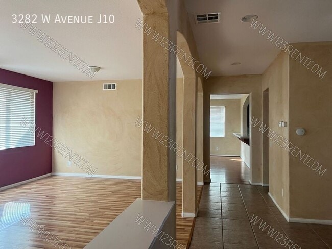 Building Photo - 3282 W Ave J 10