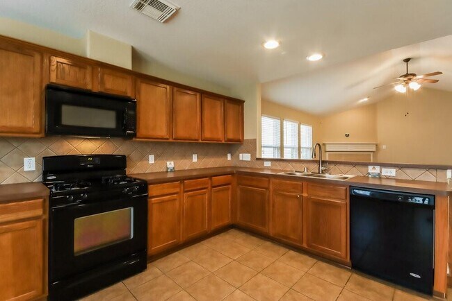 Building Photo - 10227 Canyon Rose Ln