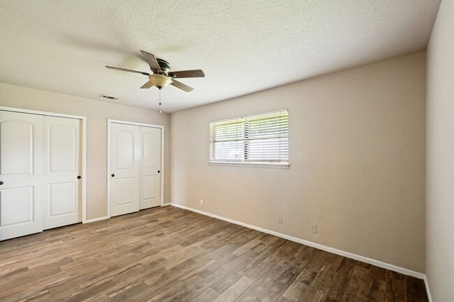 Building Photo - 16115 Wolf Creek St