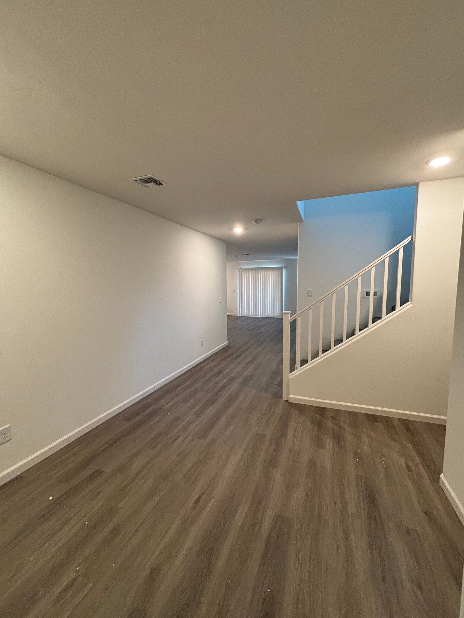 Building Photo - 12568 W Midway Ave