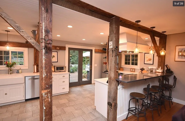 Building Photo - 281 Mill Valley Rd