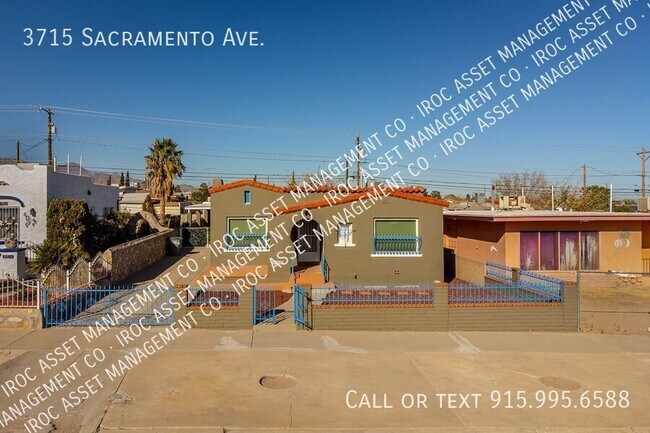 Building Photo - 3715 Sacramento Ave