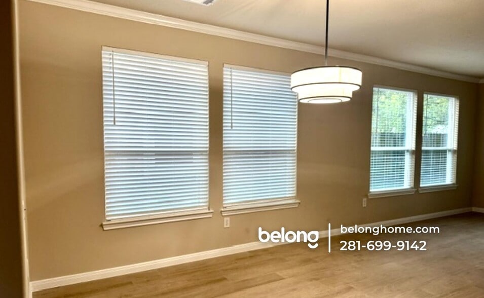 Building Photo - 1505 N Marsala Dr