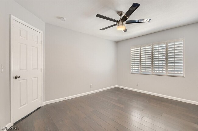 Building Photo - 7609 Almeria St