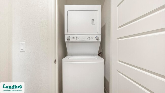 Building Photo - 4155 Carson Ln