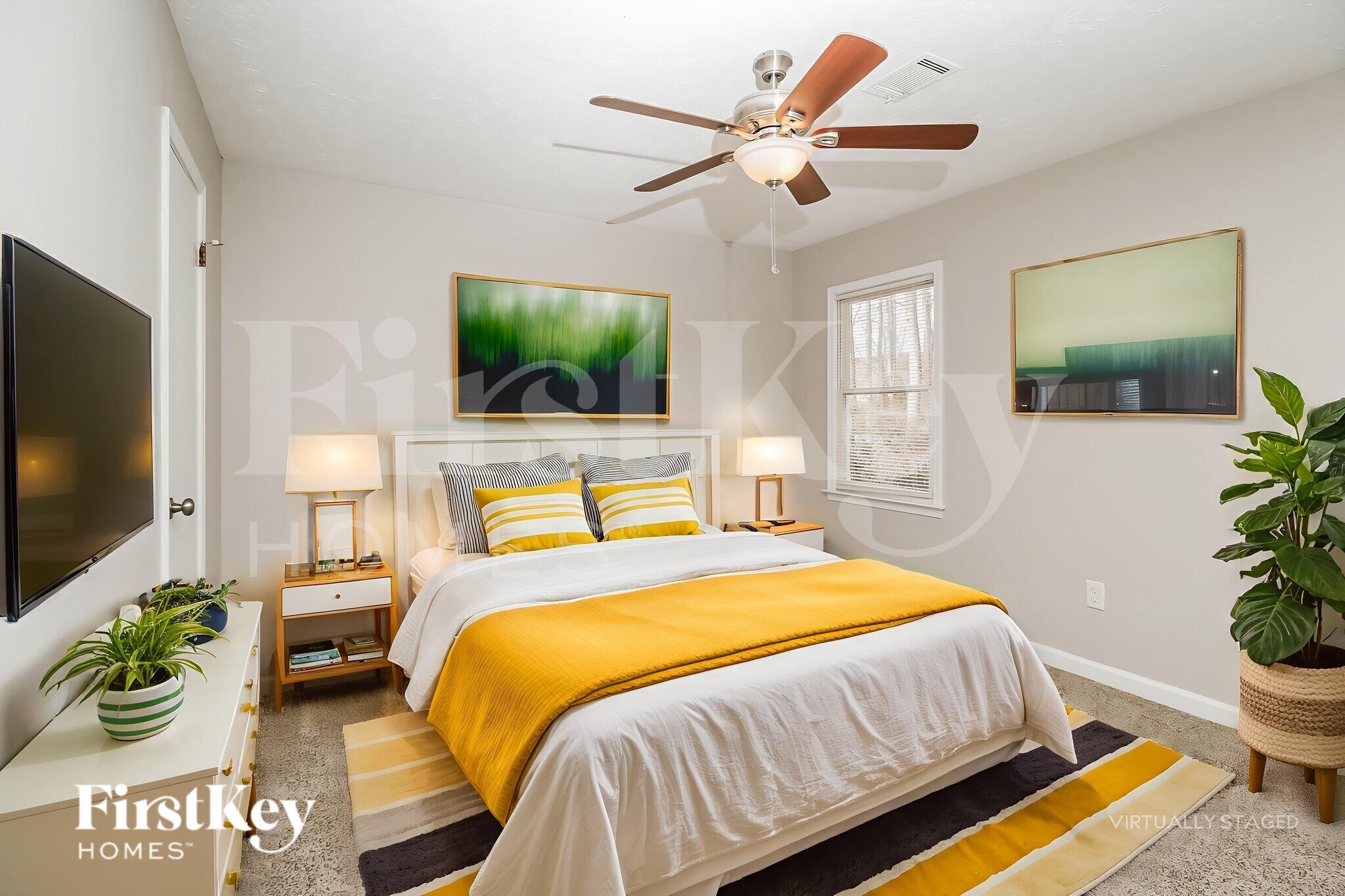 Building Photo - 388 Scenic Ln