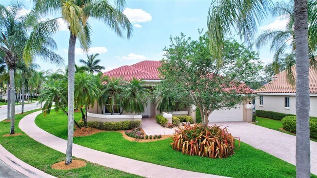 Building Photo - 2651 Oakmont Dr