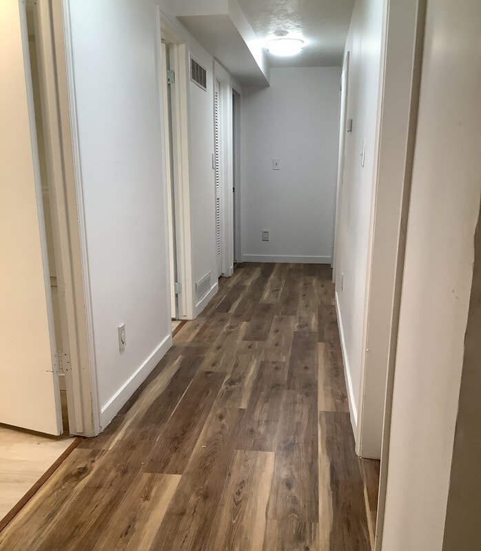 Building Photo - 809 Clover Blossom Cir