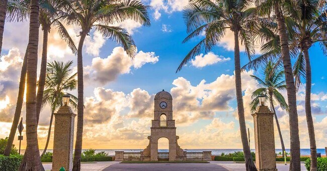 Building Photo - 301 S Seas Dr