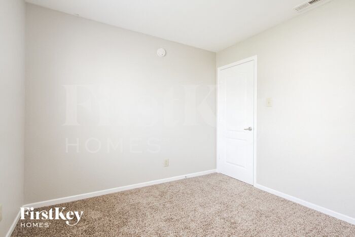 Building Photo - 7909 Liberty School Ln