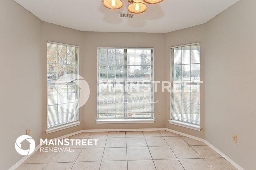 Building Photo - 6571 Kristen Dr