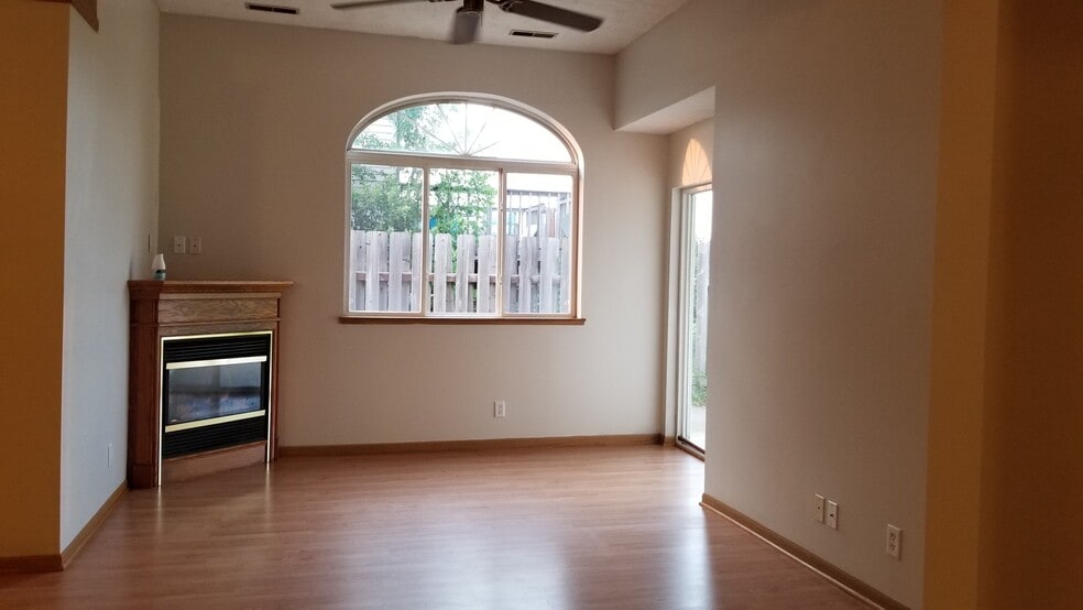 Building Photo - 2236 Sacia Ln