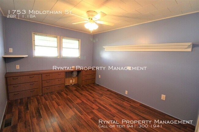 Building Photo - 1753 Midlothian St