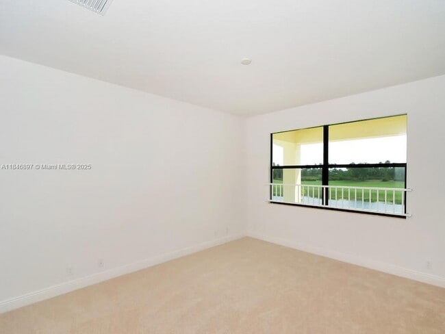 Building Photo - 10400 S Barnsley Dr