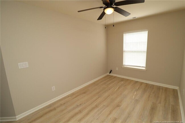 Building Photo - 8631 Neuse Club Ln