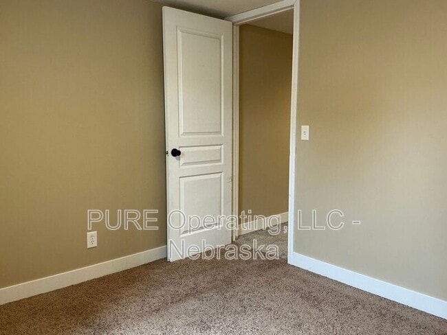Building Photo - 3500 N 60th St