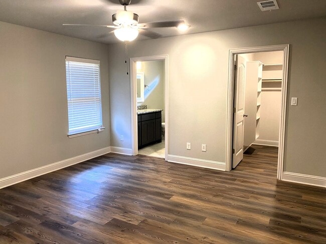 Building Photo - NEW BUILD FOR LEASE IN "THE GROVE" IN SHER...
