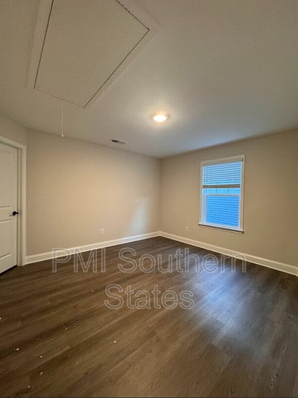 Building Photo - 37 Snowmill Rd