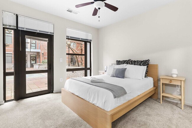 Building Photo - 305 10th Street South