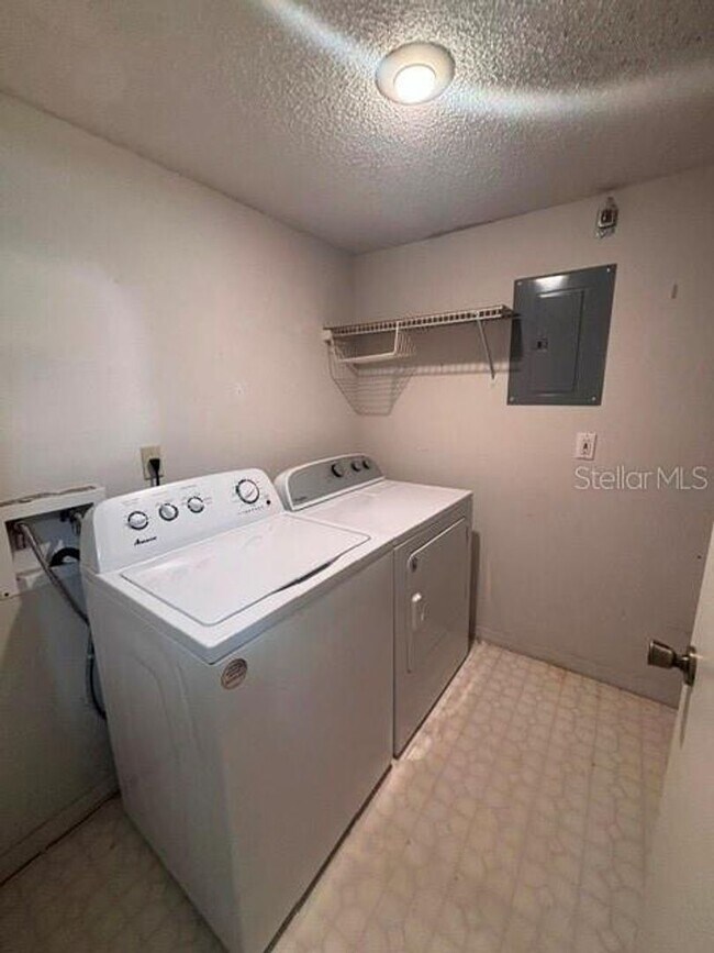 Building Photo - ORLANDO CONDO