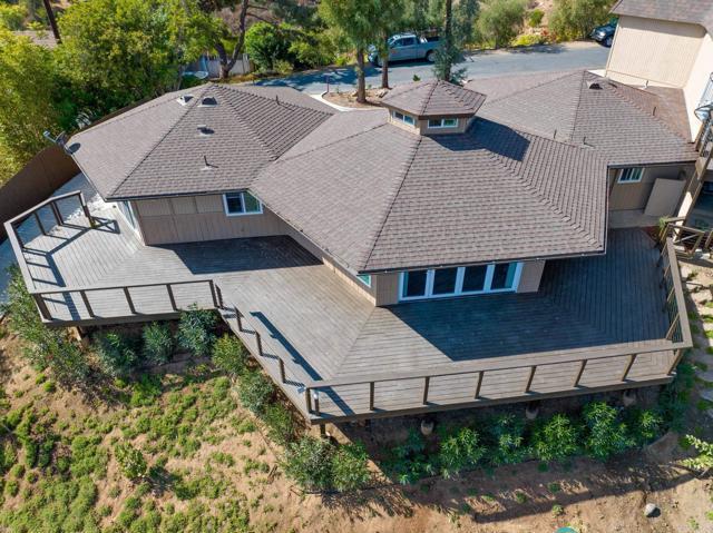 Building Photo - 2916 Anaheim St