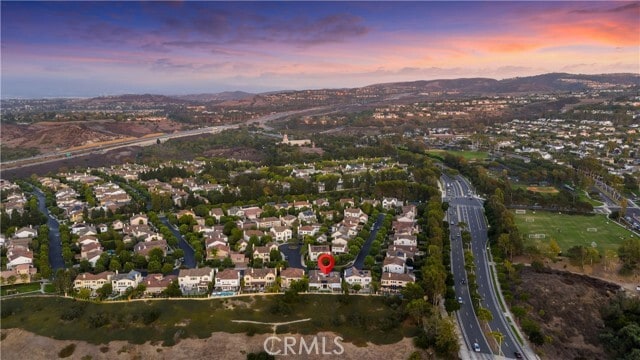 Building Photo - 58 Victoria