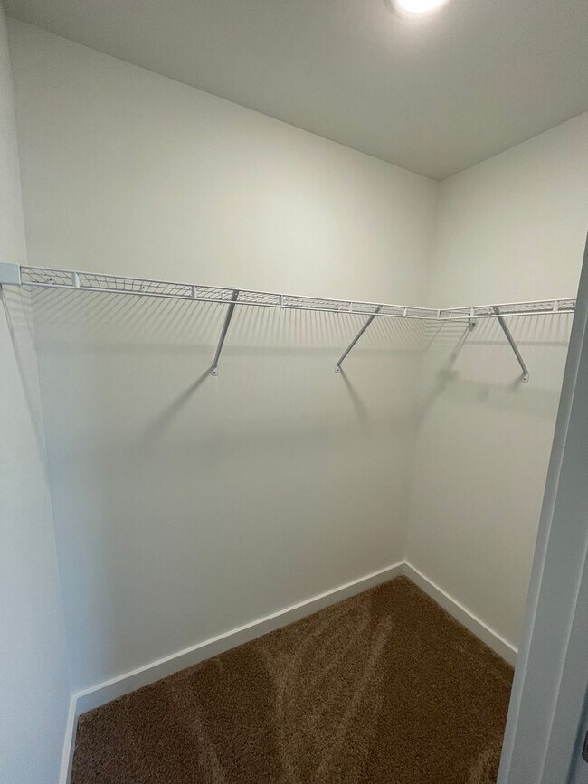 Building Photo - Home for Rent in Calera, AL!!! Available to View with 48 Hour Notice!!!