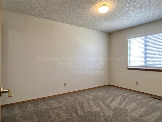 Building Photo - 6436 Peak Vista Cir