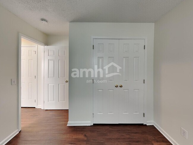 Building Photo - 5824 Downfield Wood Dr