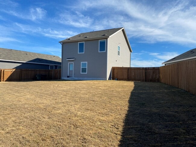 Building Photo - 252 Tugboat Annie Wy