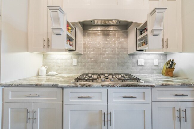 Building Photo - Sherwood Rental