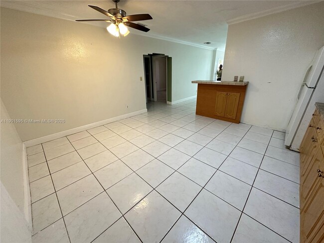 Building Photo - 1770 NE 148th St