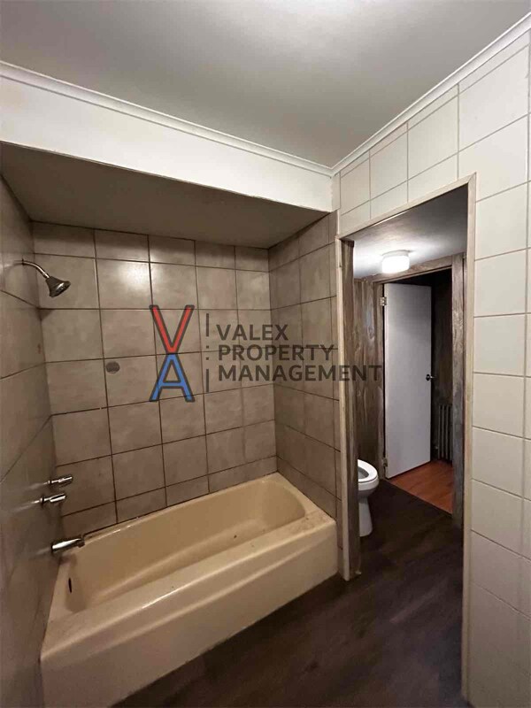 Building Photo - 34 cemetery street