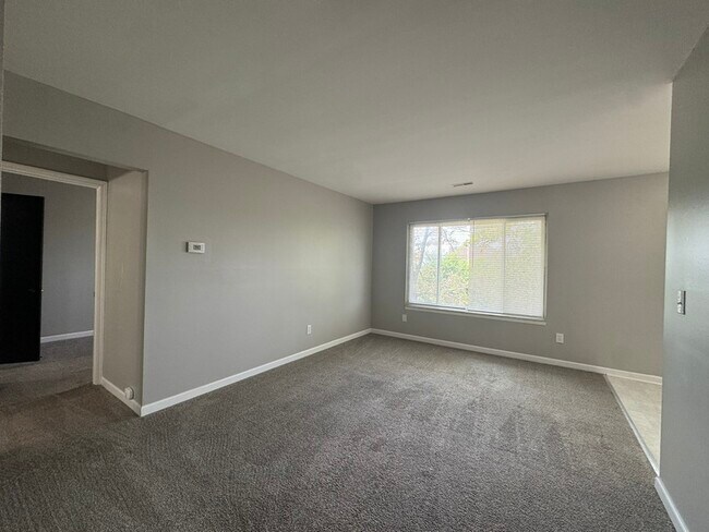 Building Photo - 4269 Quarry Rd