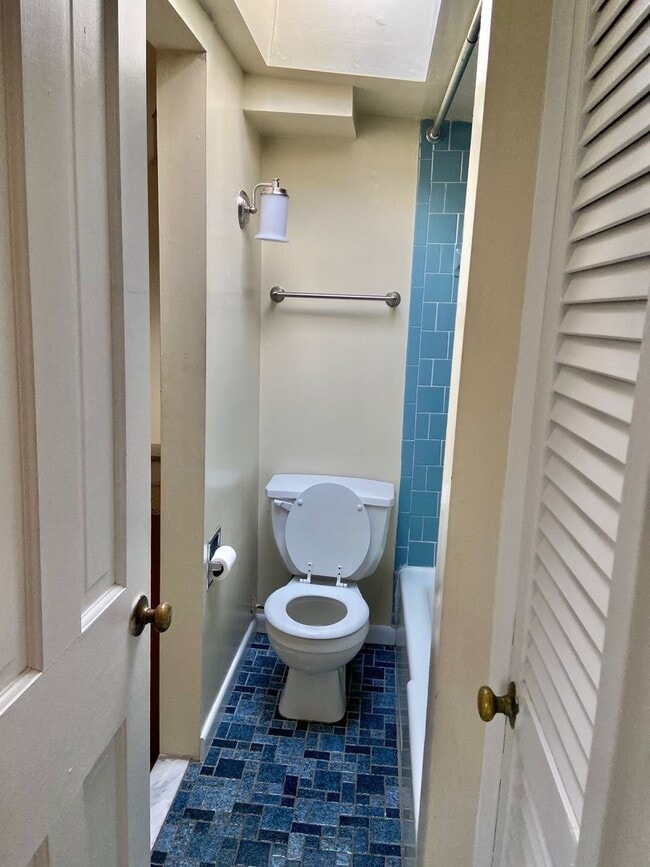 Building Photo - Conduit Street. Updated Home in Historic D...