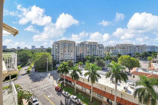 Building Photo - 99 SE Mizner Blvd