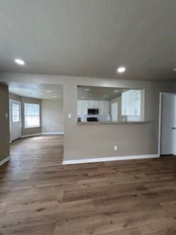 Building Photo - 17107 Westminster Village Ct