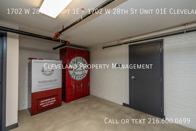 Building Photo - Modern Ohio City Studio Apartment