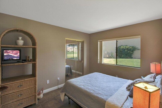 Building Photo - 77062 Pauma Valley Way