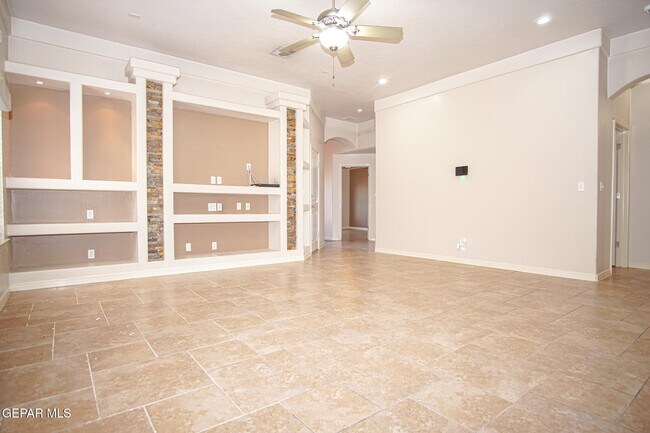 Building Photo - 14508 Smokey Point Dr