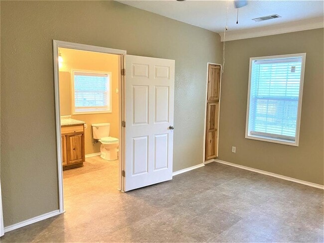Building Photo - 29311 Lazy Pine Dr