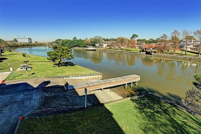 Building Photo - 18515 Egret Bay Blvd