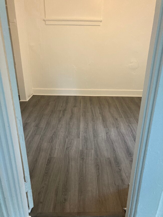 Building Photo - 500 W Wyoming Ave