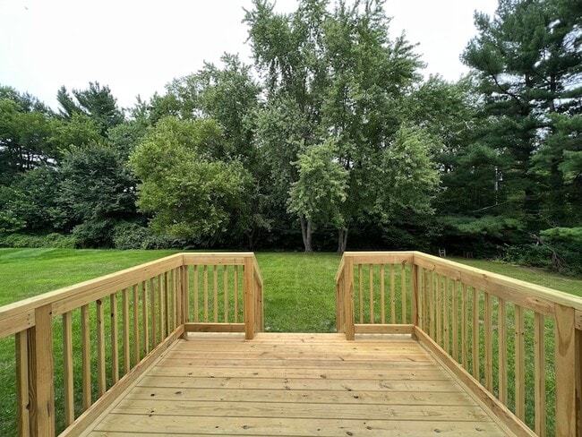 Building Photo - 237 Krouser Dr